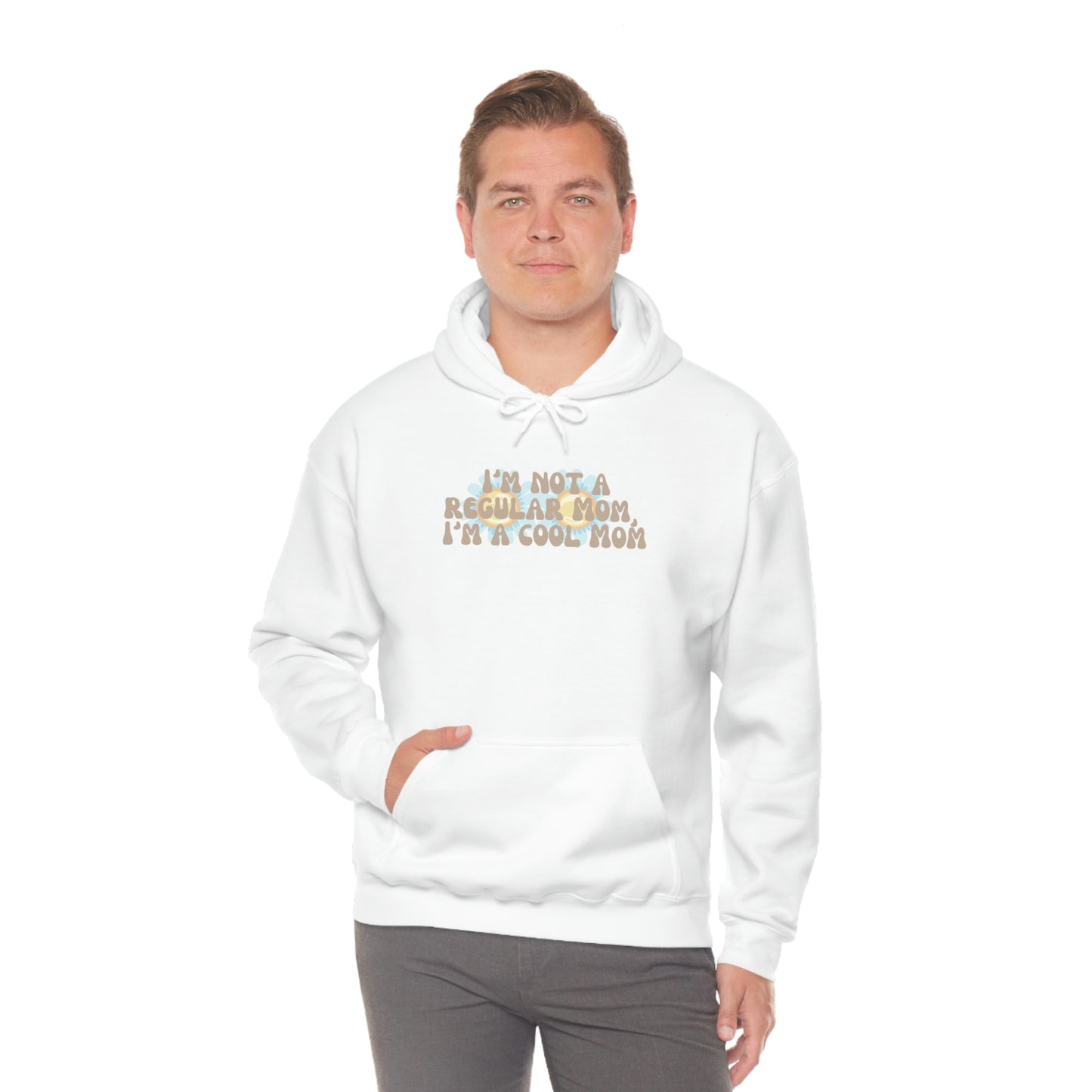 Im not a regular Mom, Im a cool Mom Unisex Heavy Blend Hooded Sweatshirt