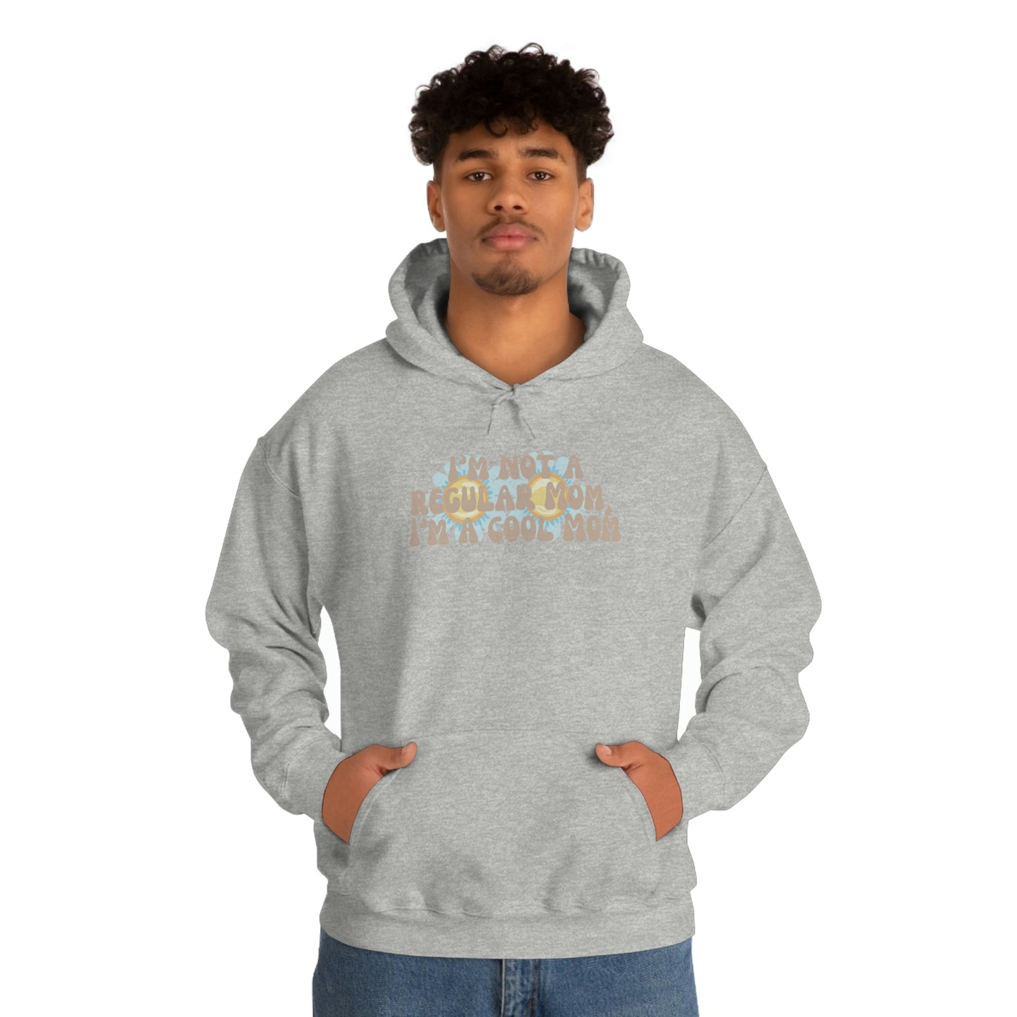 Im not a regular Mom, Im a cool Mom Unisex Heavy Blend Hooded Sweatshirt