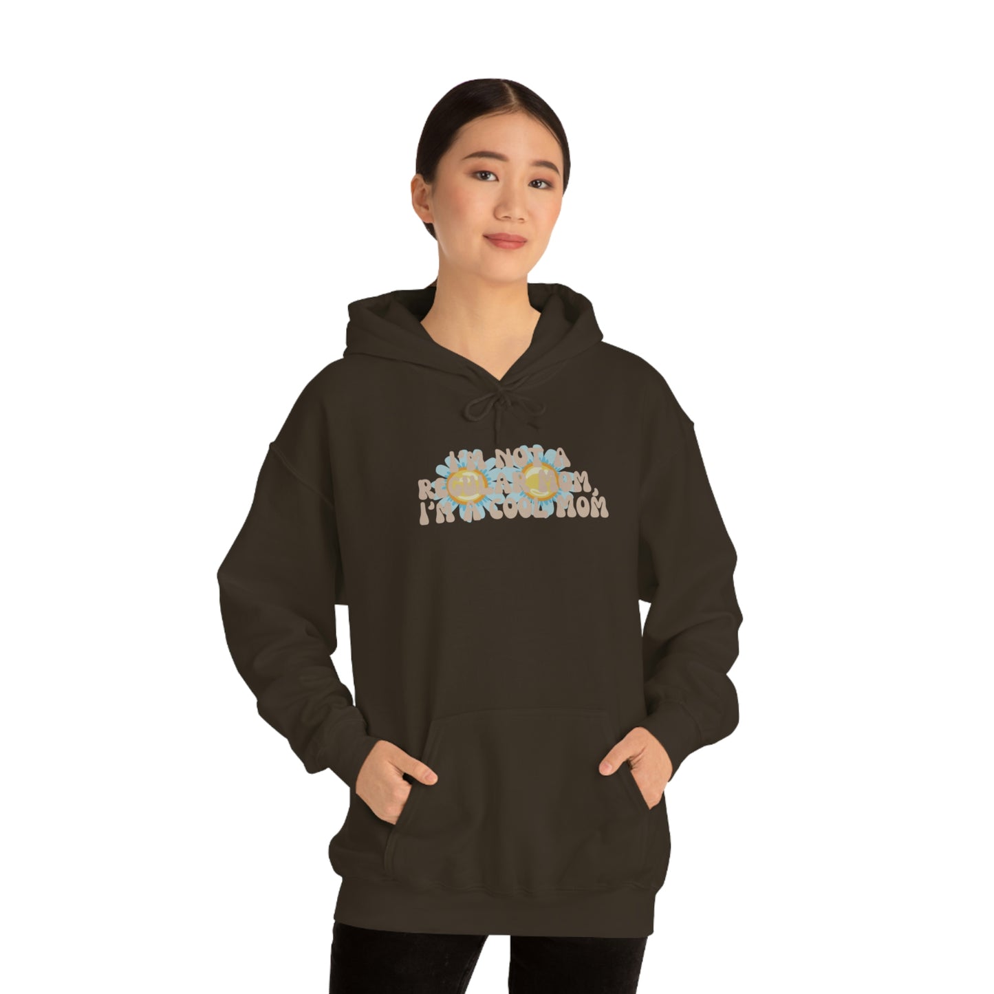 Im not a regular Mom, Im a cool Mom Unisex Heavy Blend Hooded Sweatshirt