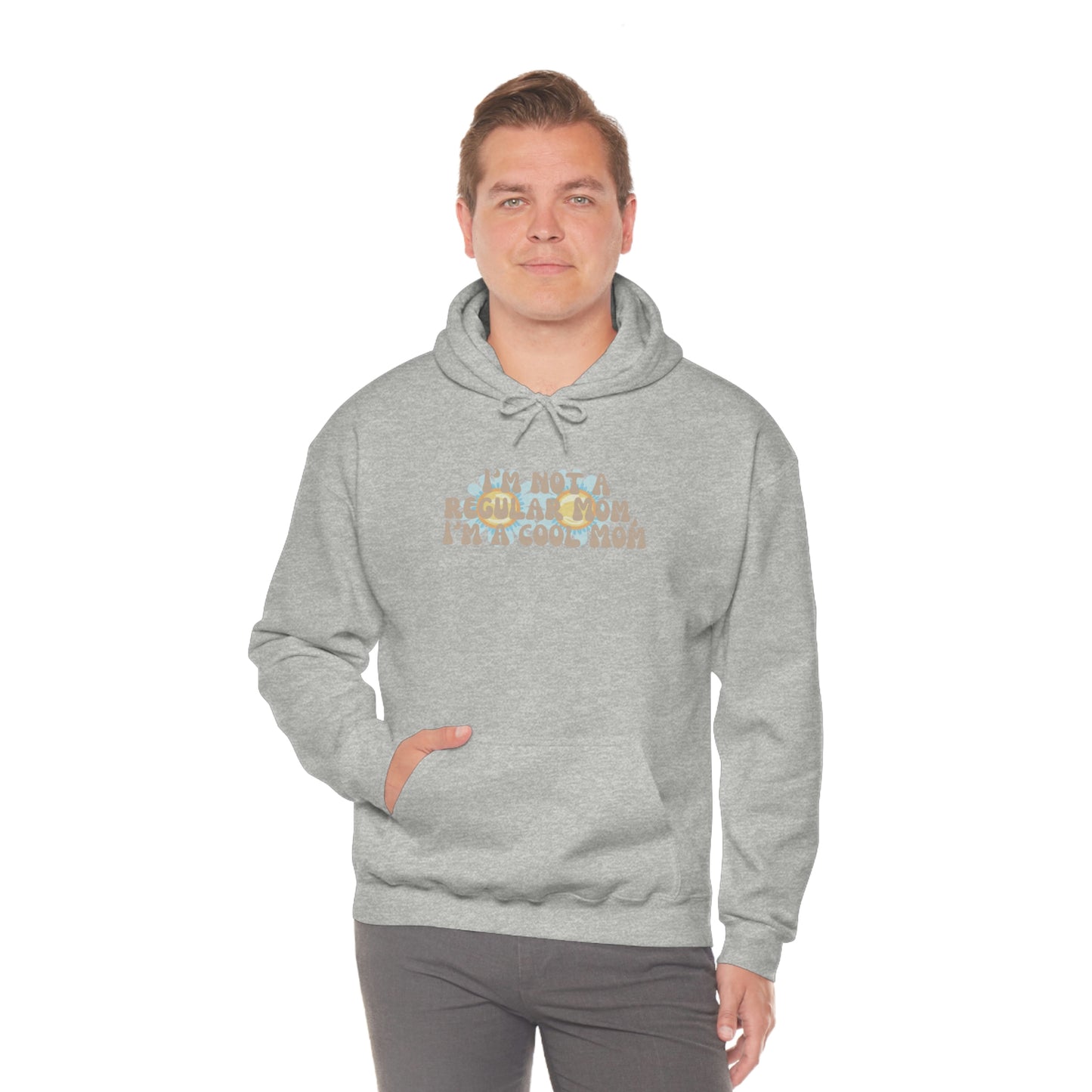 Im not a regular Mom, Im a cool Mom Unisex Heavy Blend Hooded Sweatshirt