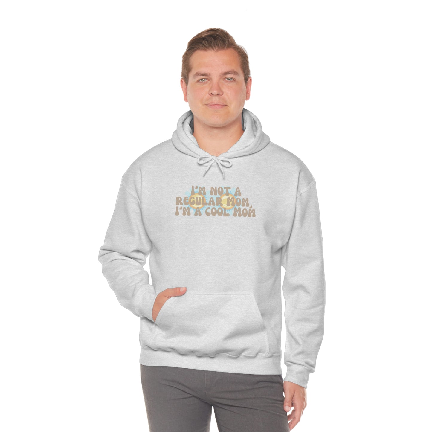 Im not a regular Mom, Im a cool Mom Unisex Heavy Blend Hooded Sweatshirt