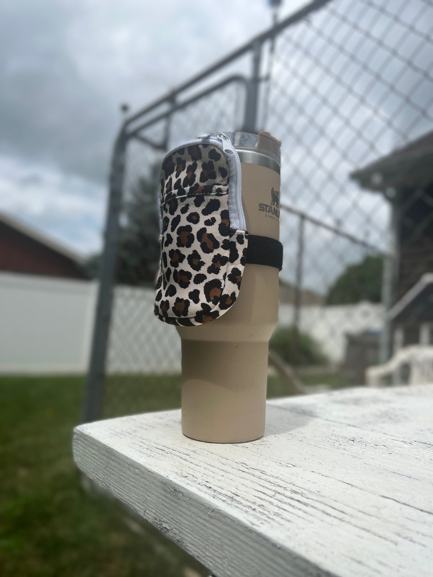 Tumbler Pocket Wallet Fanny Pack