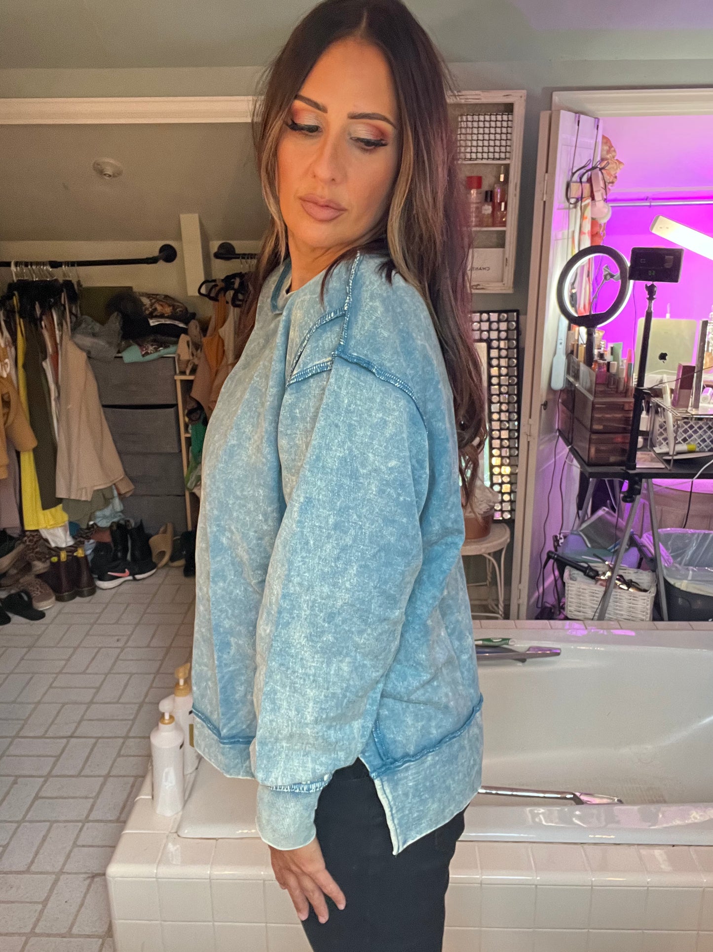 Exposed seam acid wash Sweatshirt